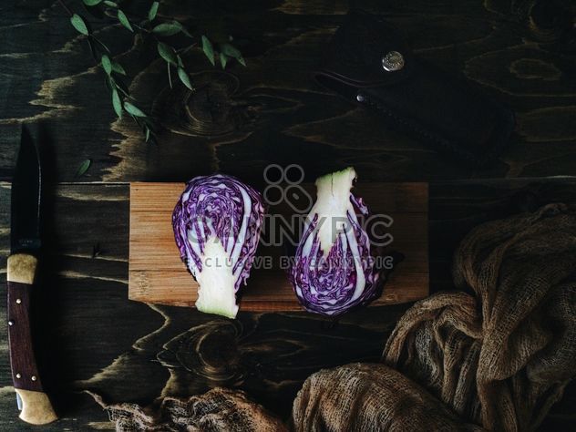 Purple cabbage and knife - image gratuit #136499 