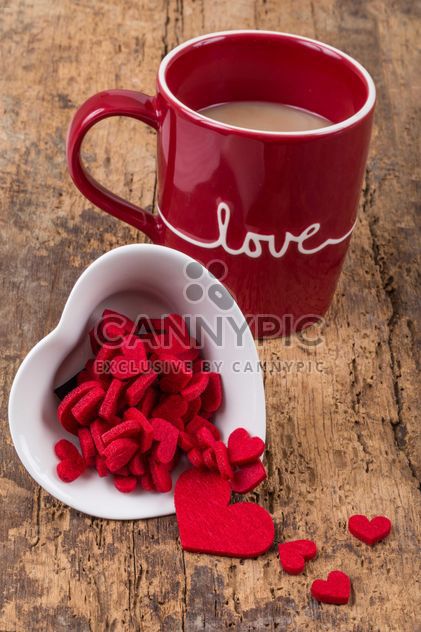 Coffee in cup and hearts - image gratuit #182989 