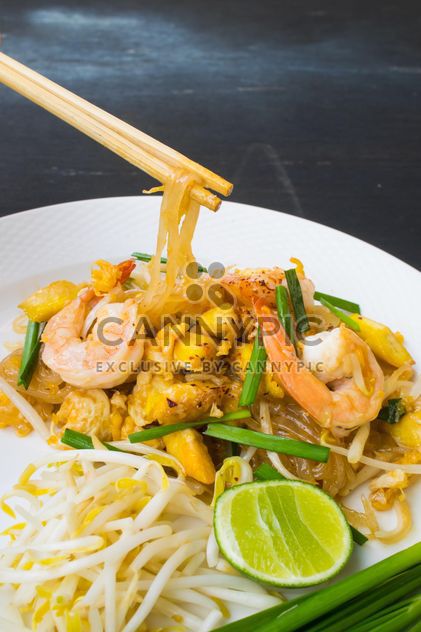 shrimps pad Thai #thaifood - Free image #187029