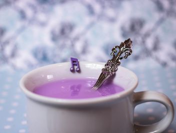 colorful purple drink - image gratuit #187649 
