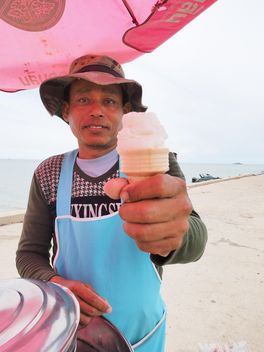 Ice cream seller - Kostenloses image #198089