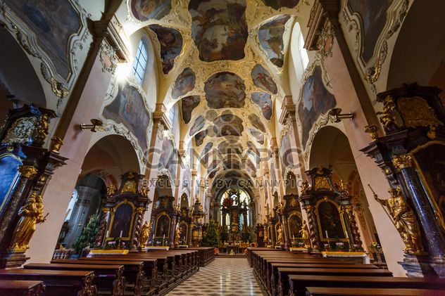cathedral in czech republic indoors,st. vitus cathedral - image gratuit #198609 