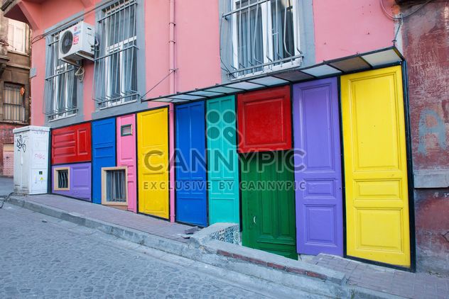 colorful doors - image #272509 gratis