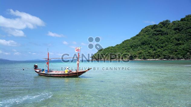 Boat on the beach Thailand - Kostenloses image #301439