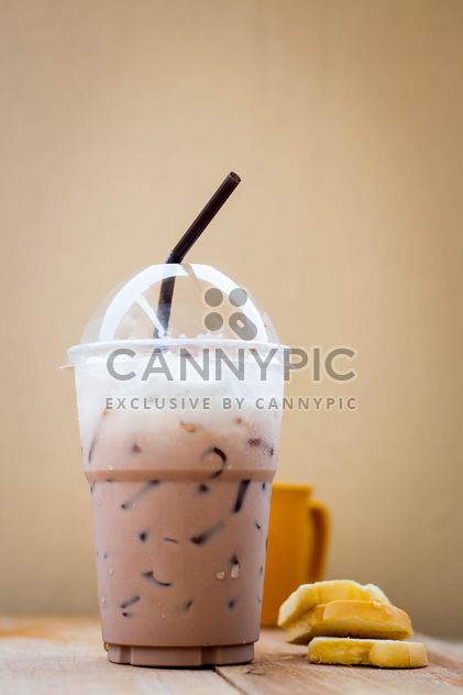 Iced coffee in plastic glass - бесплатный image #330429