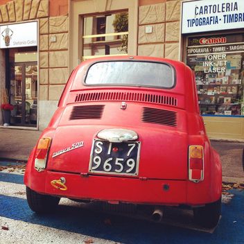 Red Fiat 500 - image gratuit #331179 