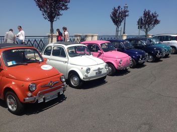 Colorful Fiat 500 cars - Kostenloses image #331199