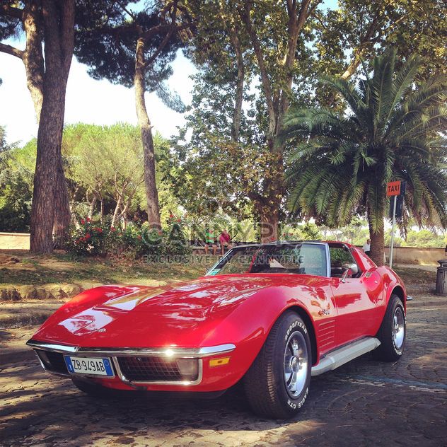 Old red Corvette - image gratuit #331559 