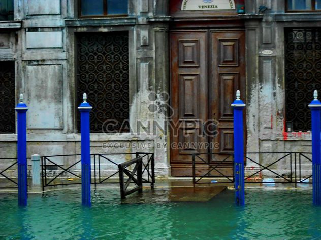 Onset of high water in Venice - Free image #334989