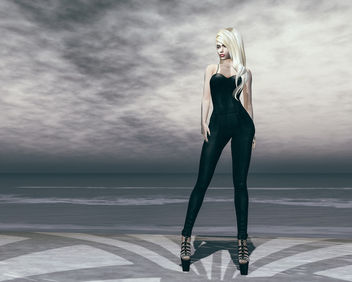 Nikita Jumpsuit by United Colors @ The Darkness - image gratuit #444549 