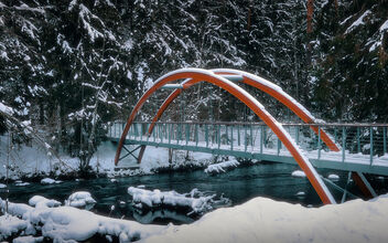 The bridge over the river - image #496989 gratis