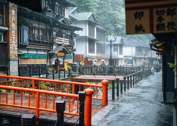 Rain in Ginzan Onsen - image #499939 gratis