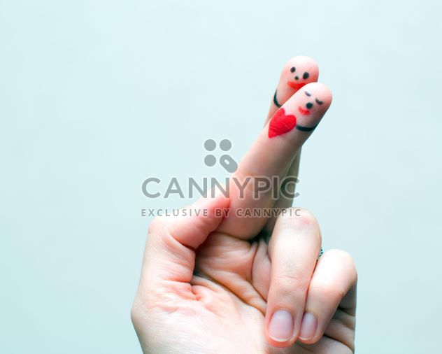 Two funny faces on fingers - бесплатный image #182679
