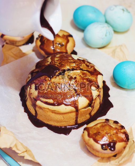 Easter cakes and eggs - image #182739 gratis