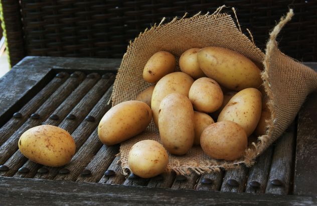 Raw potato - Kostenloses image #184089