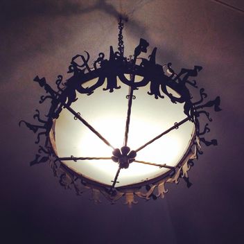 Antient chandelier - image #184599 gratis