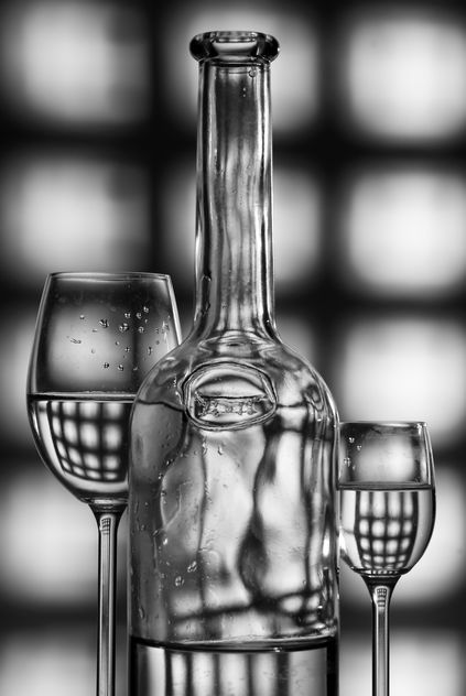 wine glasses and bottle silhouette gray background - image gratuit #187669 