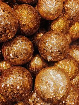 Gold Christmas balls texture - image #271749 gratis