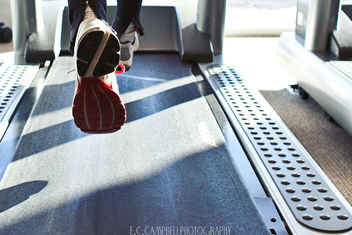 Running on a treadmill - бесплатный image #309269