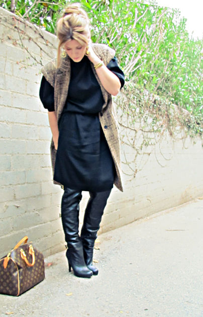 black vintage dress with over the knee black boots and sleeveless coat+tones - image gratuit #314539 