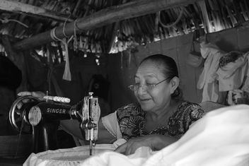 Traditional manufacture, Mayan Village, Yucutan, Mexico - image gratuit #321339 
