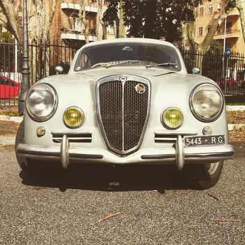 Old Lancia Aurelia - image #332209 gratis
