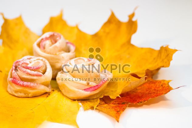 Roses made of dough and apples - Free image #337839