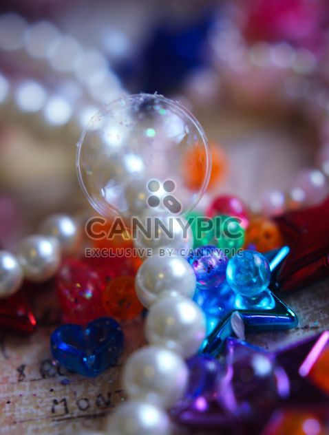 Vanilla still life with pearls and glitter - бесплатный image #342099
