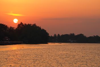 Landscape with sunset over river - бесплатный image #344579