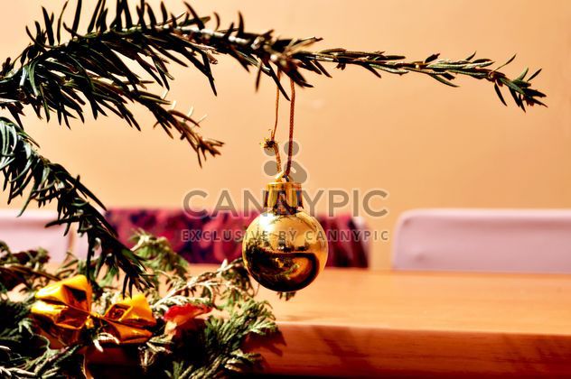 Christmas toy hanging on Christmas tree - image #346599 gratis