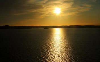 Sunset over archipelago - image #499619 gratis